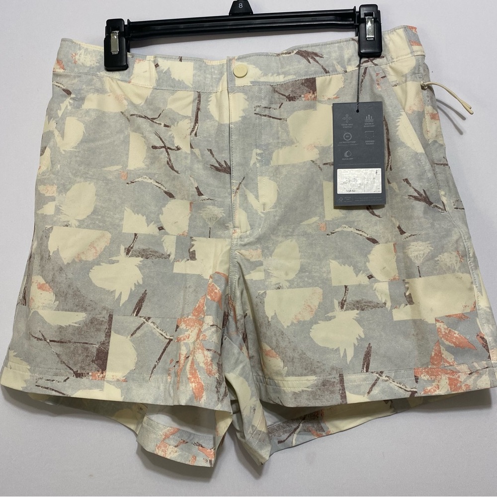 VRST Men's Sz Med Slim Hybrid Shorts Elastic Waist Flat Front Pockets Summer New